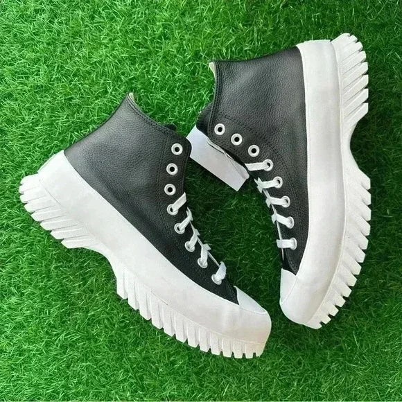 Converse Chuck Taylor All Star Lugged 2.0 Hi - Picture 4 of 8